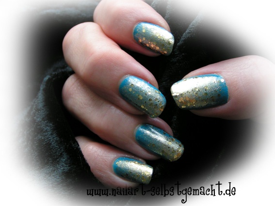 Turquoise Gold Ombre Nails