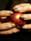 Gold nails 