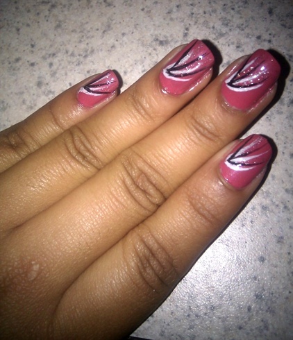 Flamingo Inspired Nail Design Pic 2