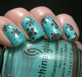 Flowery Spring manicure: Inspired by Lou