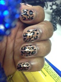 Leopard Nails 