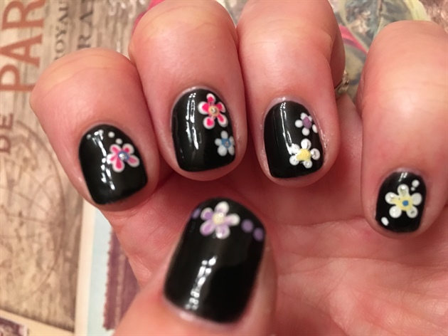 Black Spring Nails