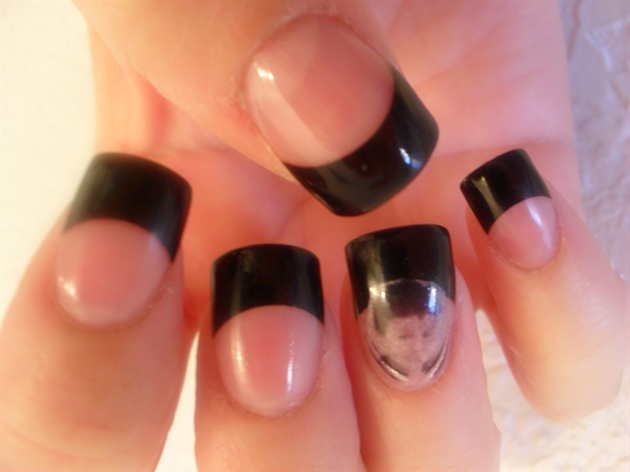 Black French Tip with Picture