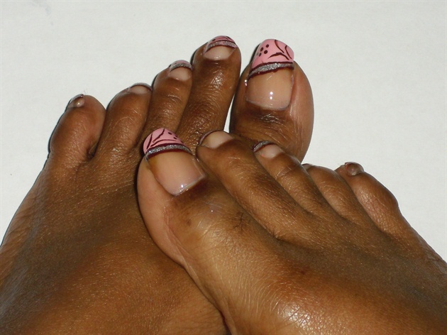 Pink Brown Toes