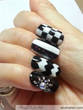 Black &amp; white various stripe pattern gel