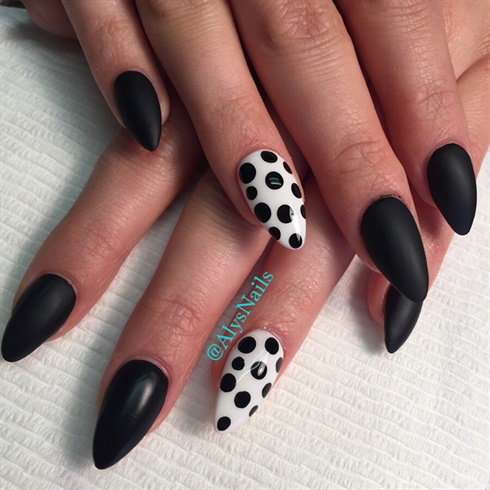 Matte And Dots 