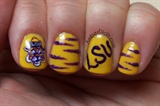 LSU Tiger nail art