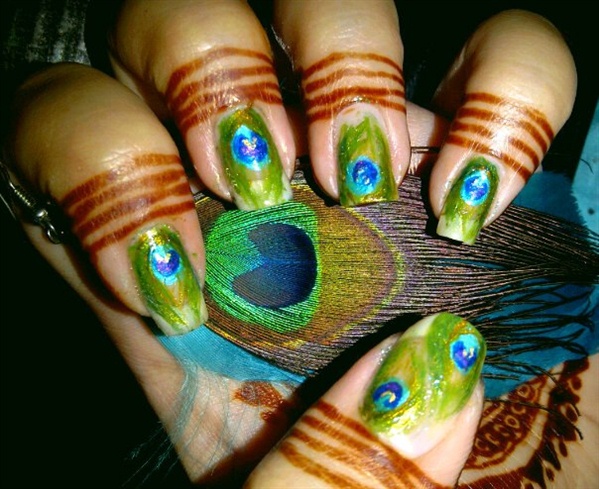 peacock nails 
