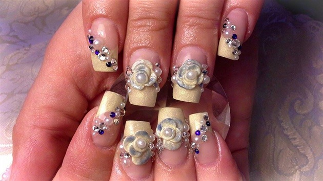 Step-by-Step Guide to 3D Flower Nail Art for 2024 - wide 1