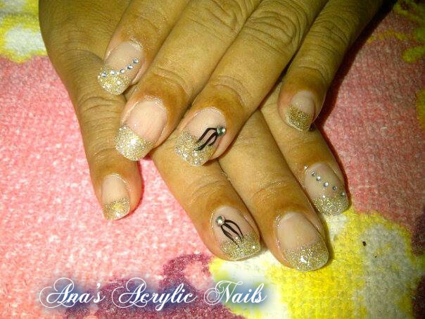 Gold glitters with stripes deco &amp; stones
