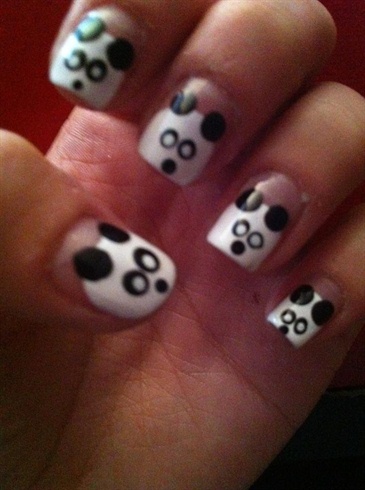 panda nail art