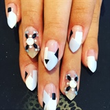 Nail Design With Stones