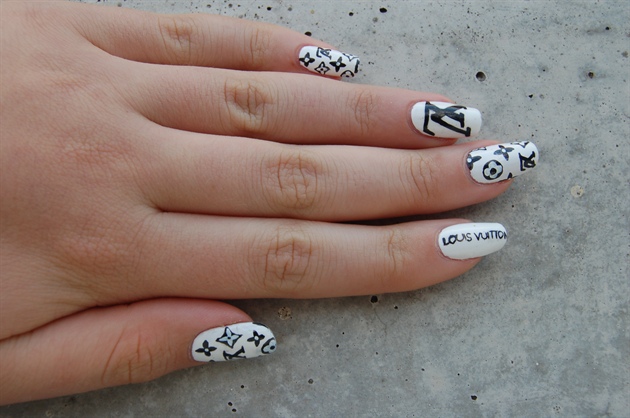 Louis Vuitton Nails - Nail Ftempo