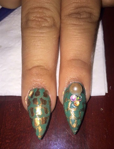 Structured Print Nails