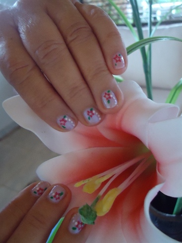 Flores u&#241;as cortas - flowers small nails