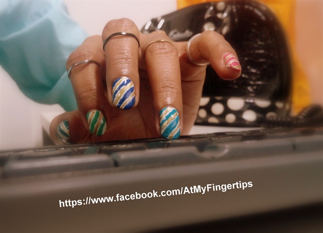 Stripes nail art