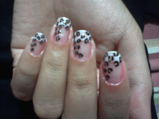 LEOPARD FRENCH TIP