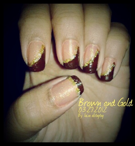 Brown and gold glitters