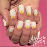 Yellow Triangles On White Gel