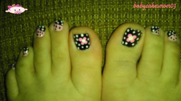 Barbie flower toes