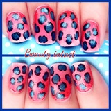 Cheetah Print on Ombre nails