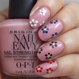 Cute Floral Nails