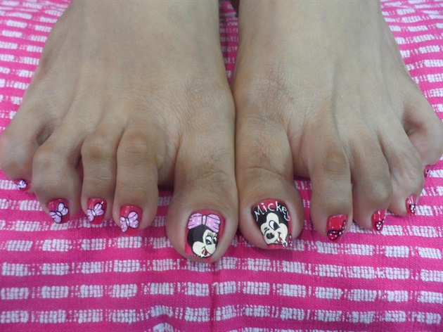 Pink Mickey and Minnie Mouse
