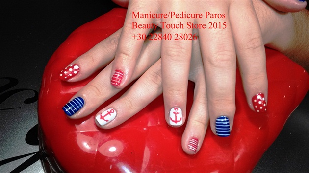 Manicure/Pedicure Paros