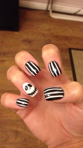 Halloween nails