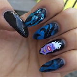 Ursula nails 