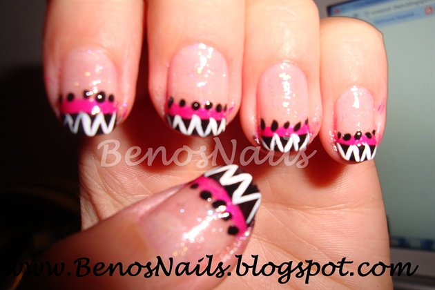 Pink &amp; Black French Manicure