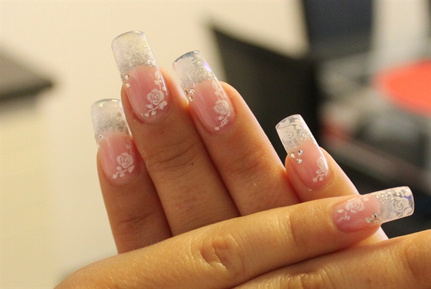Glass-nails