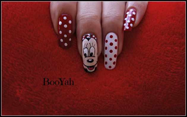 Minnie Mouse with dots