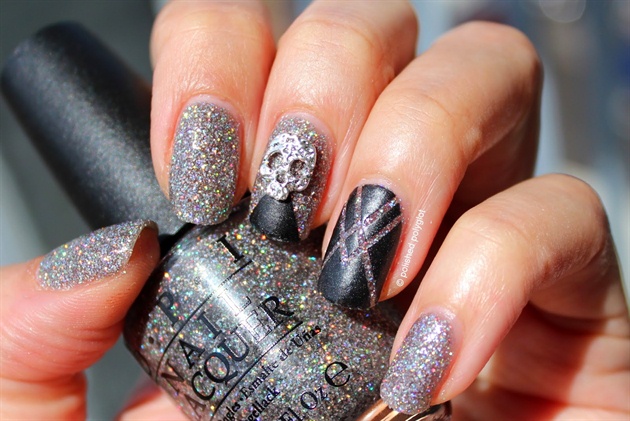 Glam Rock Featuring Silver Skull Nail