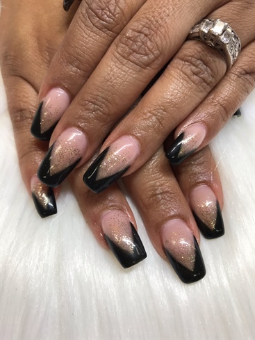 Midnight V-French nails