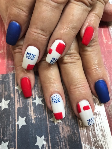 Abstract Fourth of July nails