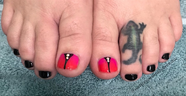 Pretty toes