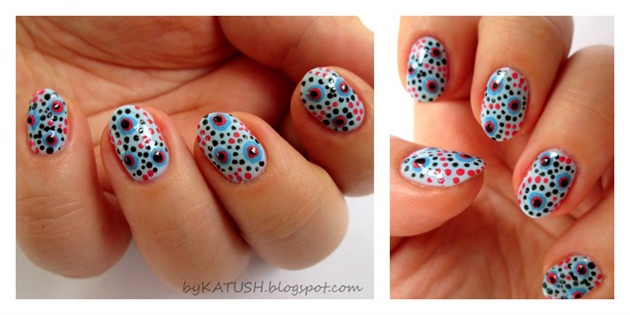 Dots Nails