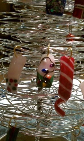 christmas lights, swirl, polka dots