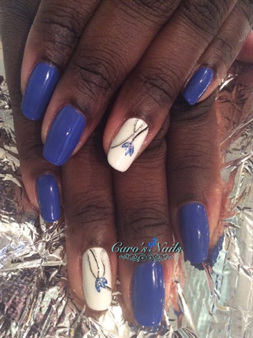 Romantic Royal Bleu Nails