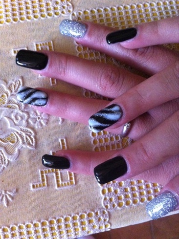 Black Nails 😍
