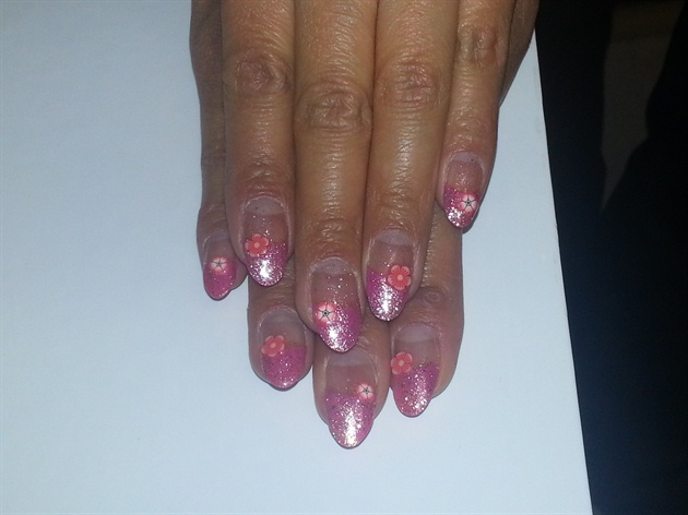 pink french glitter w/ flowers