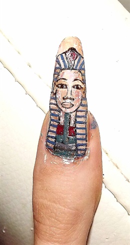 Egyptian nail art