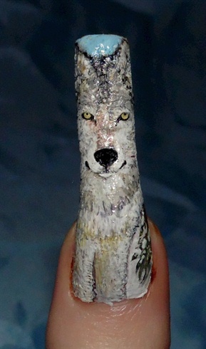 Wolf nail art..