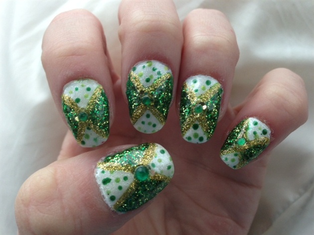 Green and Glitter (Saint Patrick&#39;s Day) 