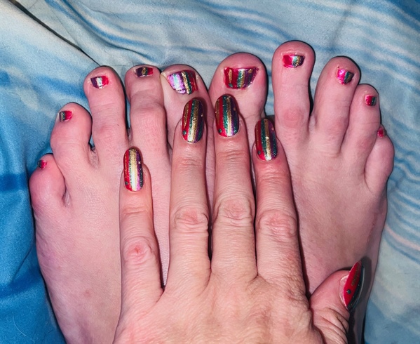 Four-Toned Candy Wrapper--Toes 