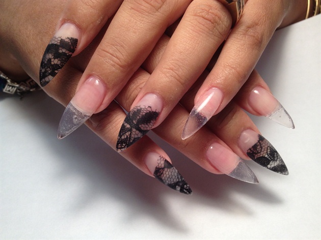 Add clear coat on top and underneath the nails allow to dry 1-2 min
