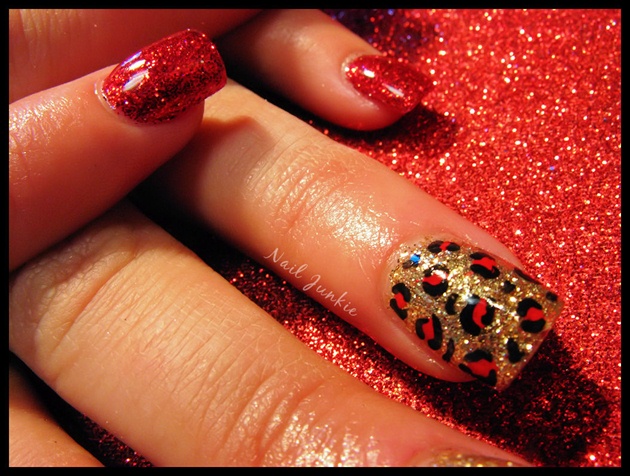Leopard Glittery Nails