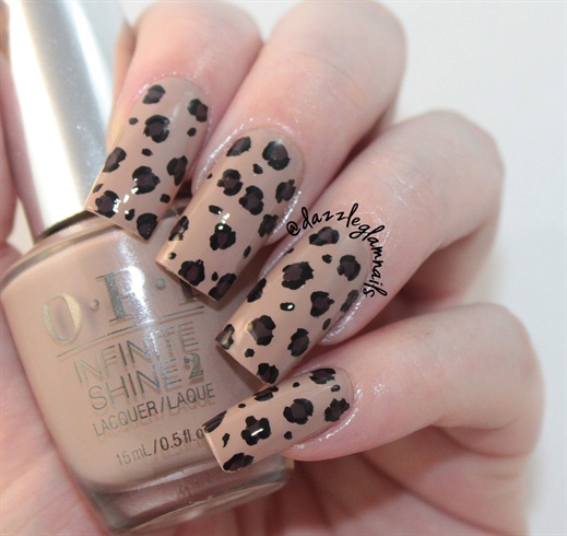 Simple Leopard Print Nails