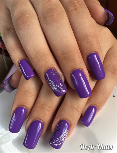 Purple Nails With Feathers 